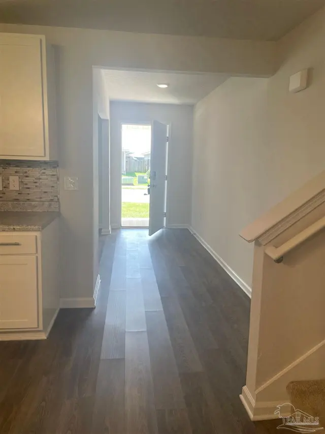 5241 Peach Dr property photo