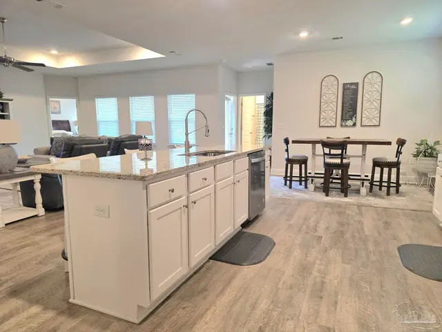 8055 Silver Maple Dr property photo