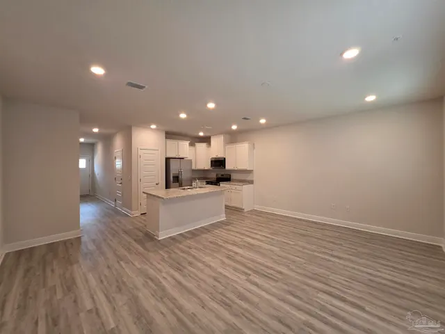9011 Golden Eye Dr property photo