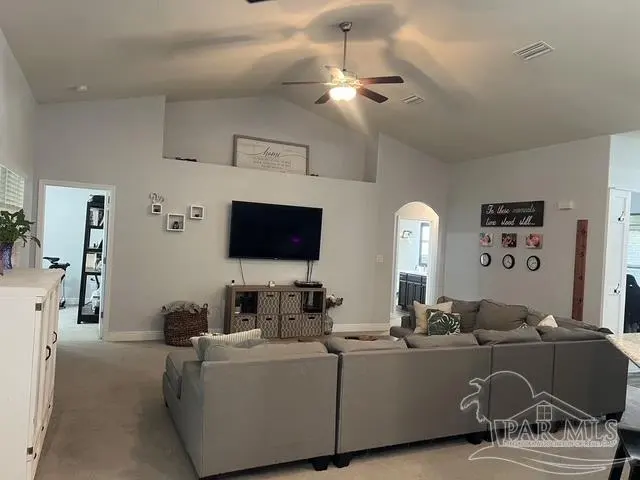 5924 Makenna Dr property photo