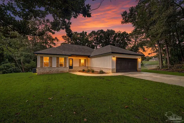 8700 Thunderbird Dr property photo