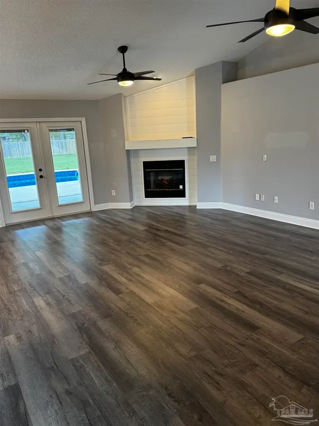 9104 Iron Gate Blvd property photo