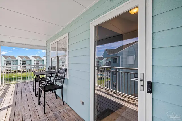 1150 Ft Pickens Rd # E11 property photo