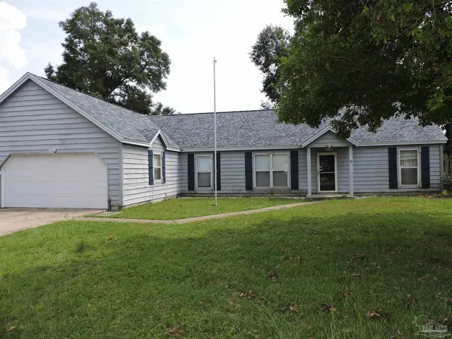 2323 Silversides Loop, Pensacola FL 32526 exterior