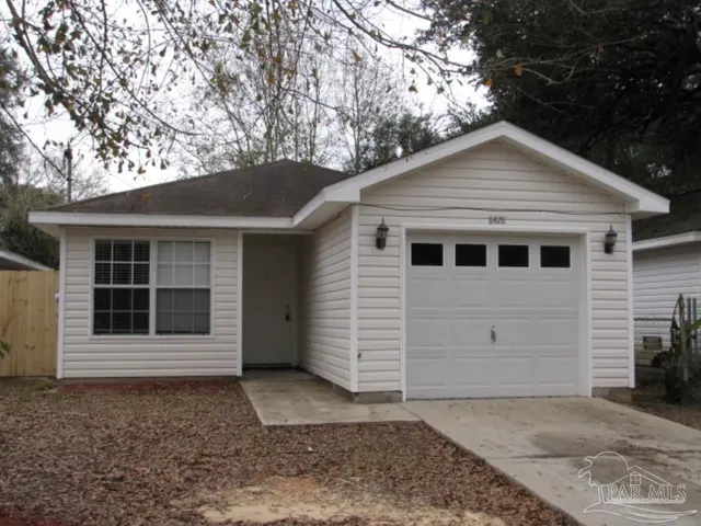 8428 Walnut Ave, Pensacola FL 32534 exterior