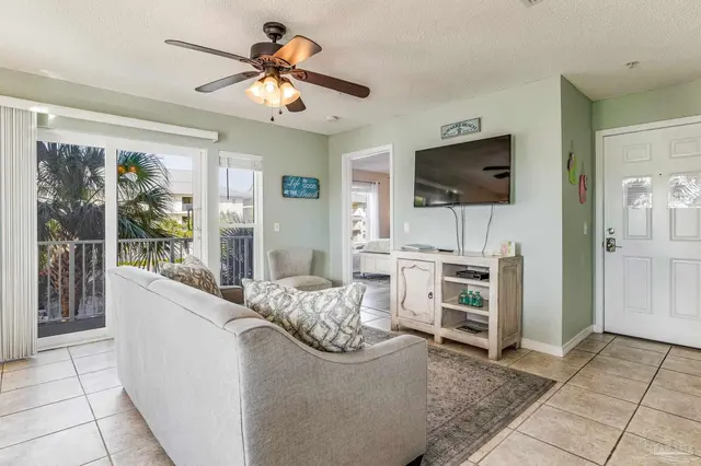 8436 Gulf Ave # 624, Navarre Beach FL 32566 exterior