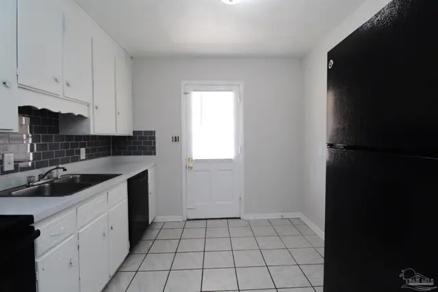 10151 Guidy Ln # I-1 property photo