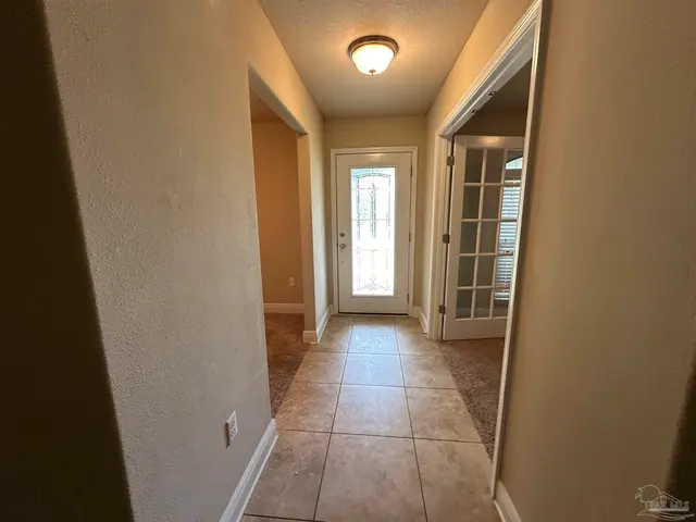 4700 Belvedere Cir property photo