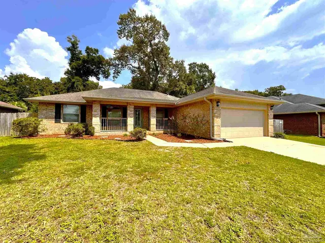 4700 Belvedere Cir, Pace FL 32571 exterior