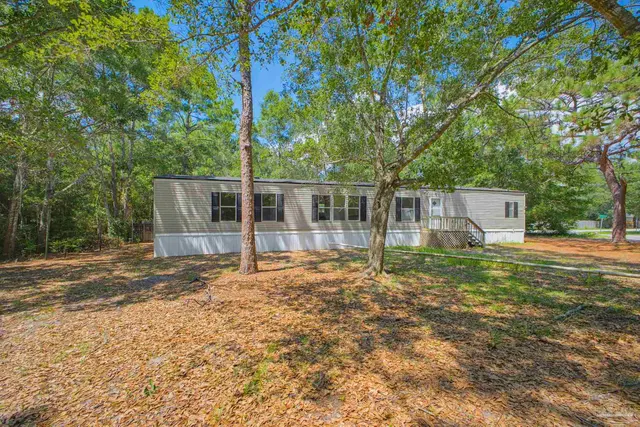 2981 Crittenden Dr, Navarre FL 32566 exterior