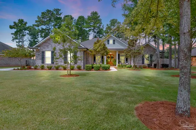 5905 Augustine Dr, Pace FL 32571 exterior