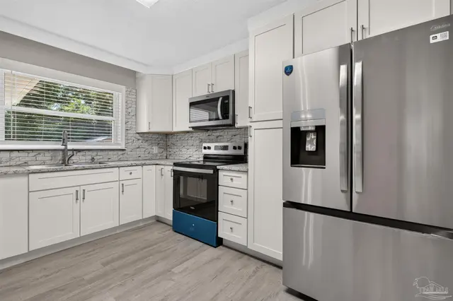 6425 Aspen Ave property photo