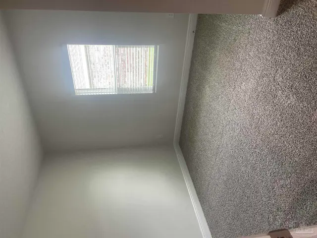 8178 Fox Hunt Dr property photo