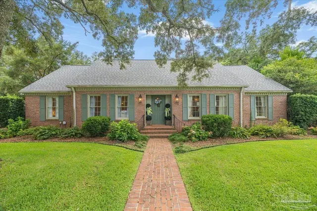 117 Seamarge Cir, Pensacola FL 32507 exterior