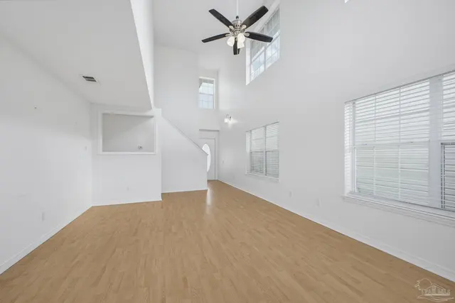 3268 Two Sisters Way property photo