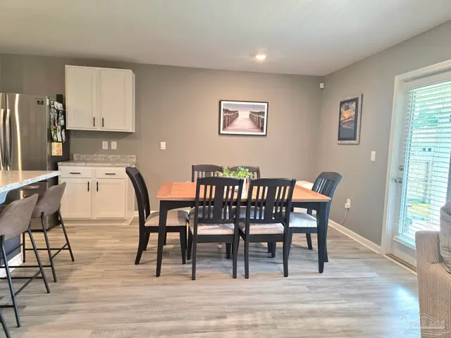 4375 White Cedar Ct property photo