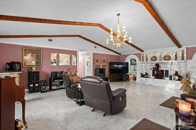 964 Vestavia Way property photo