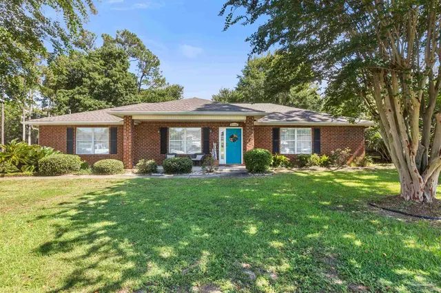 8708 Laredo St, Navarre FL 32566 exterior