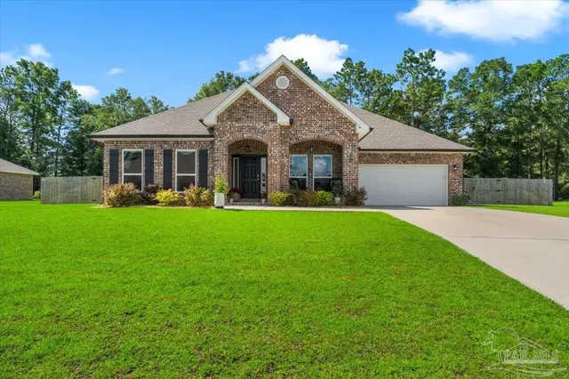 6474 Cedar Key Dr, Milton FL 32570 exterior