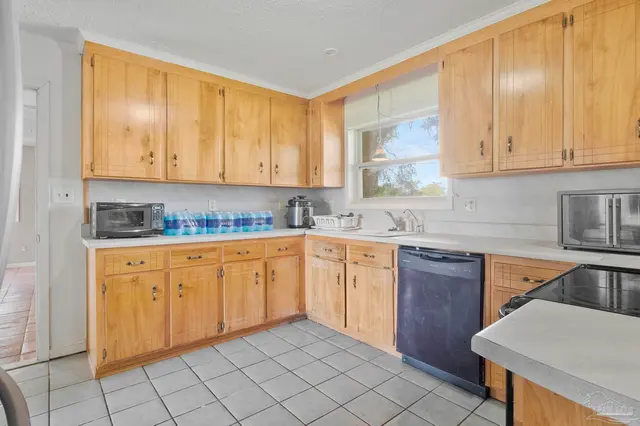 5325 Bob Sikes Blvd property photo