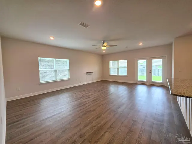 7757 Burnside Loop property photo