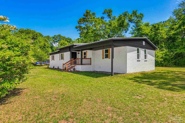 4610 Richardson Rd, Molino FL 32577 exterior