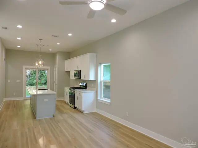 706 F St # A property photo