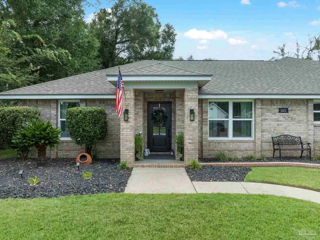 1621 Colwyn Dr property photo