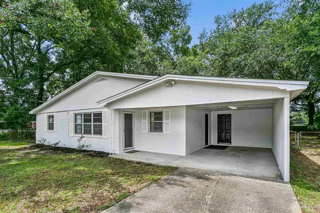 5805 St Elmo St property photo
