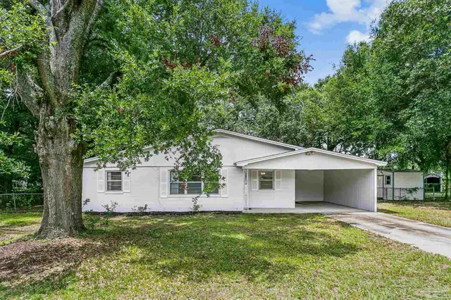 5805 St Elmo St, Pensacola FL 32503 exterior
