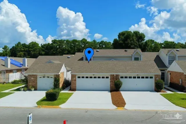 5051 Grande Dr # 7, Pensacola FL 32504 exterior