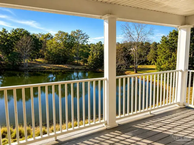 1500 E Johnson Ave # 212, Pensacola FL 32514 exterior