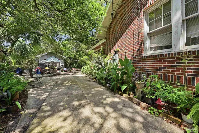 1409 10th Ave property photo