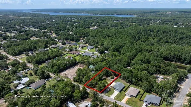 8410 Lucena St, Navarre FL 32566 exterior