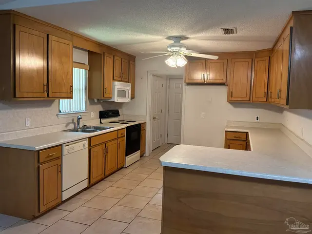 3957 Ashland Ave property photo