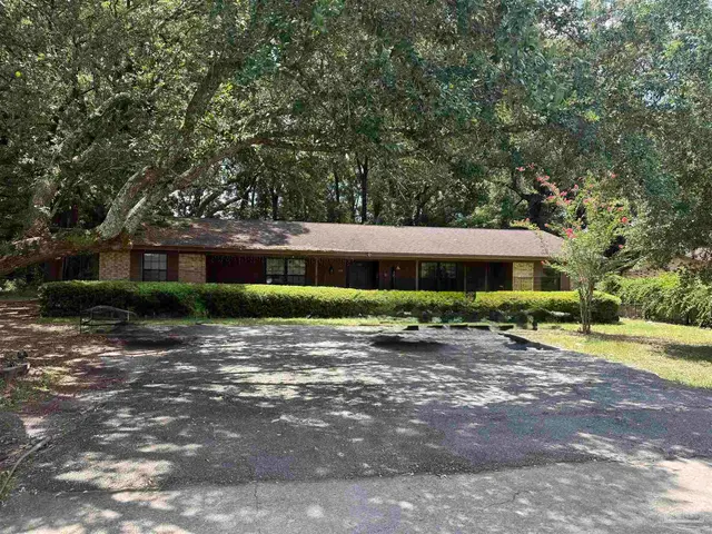 1451 E Johnson Ave # 1453, Pensacola FL 32514 exterior