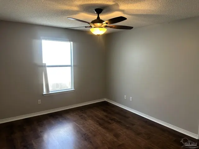 7630 Chablis Cir property photo
