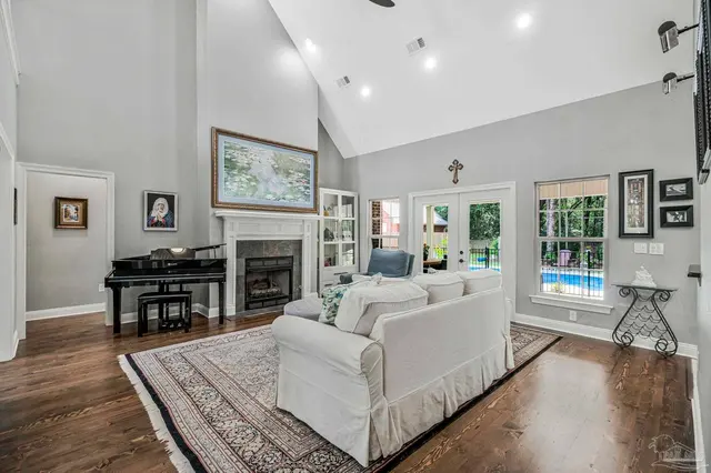 5837 Dahoon Dr property photo