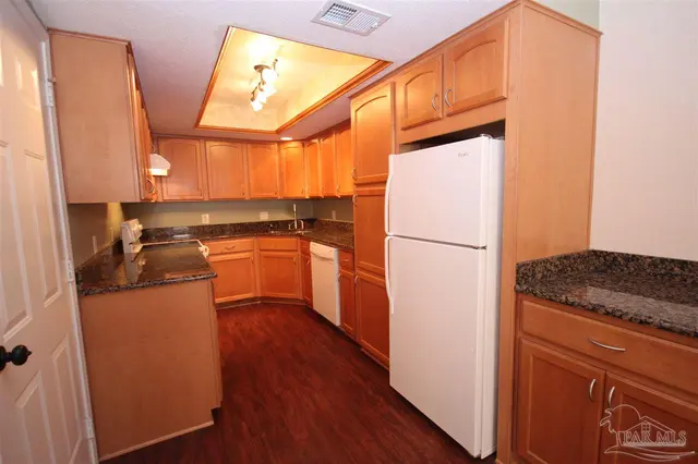 3528 Parkwood Ave property photo