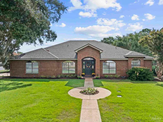 1188 Tiger Trace Blvd, Gulf Breeze FL 32563 exterior