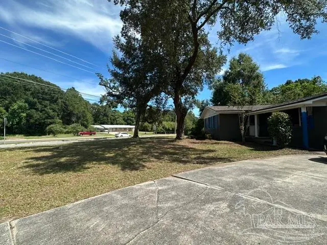 6383 Sunnyside Dr property photo