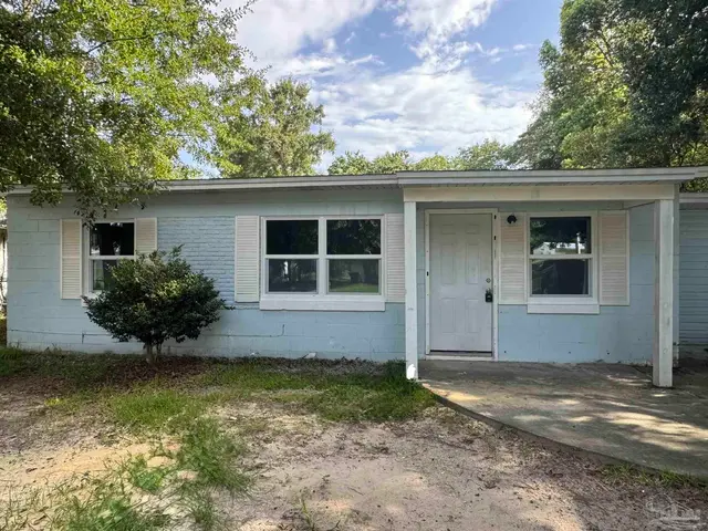 9 Besma Dr, Pensacola FL 32506 exterior