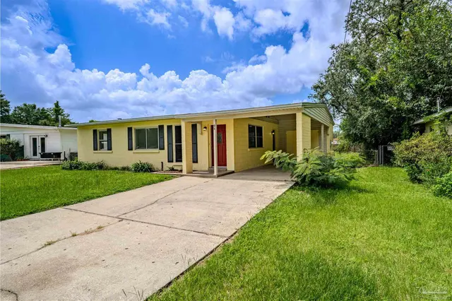 94 Garfield Dr property photo
