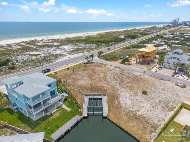 7268 Sharp Reef Rd property photo