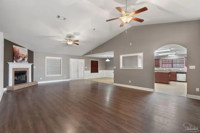 2104 Stennis Dr property photo
