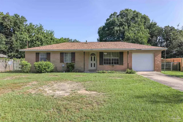 2070 Curry Cir, Pensacola FL 32504 exterior