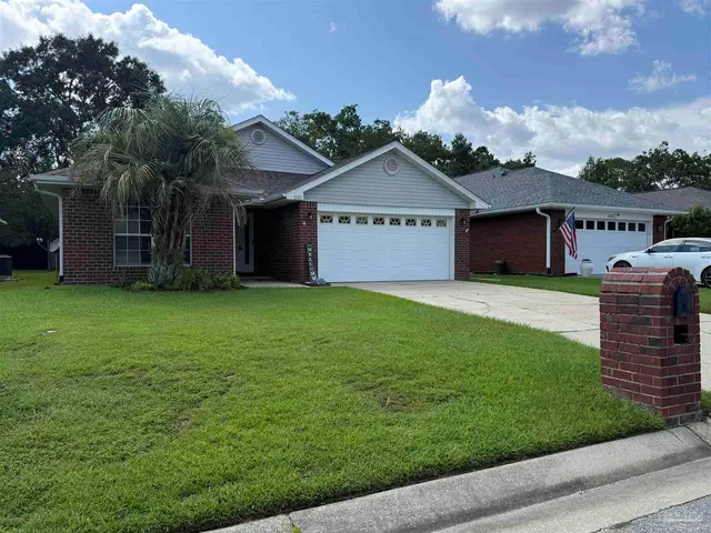 2521 Portobella Pl, Cantonment FL 32533 exterior