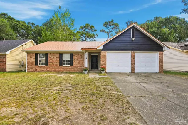 4894 Randee Cir, Pensacola FL 32526 exterior