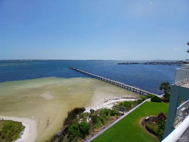 4050 Indigo Dr # 301, Pensacola FL 32507 exterior
