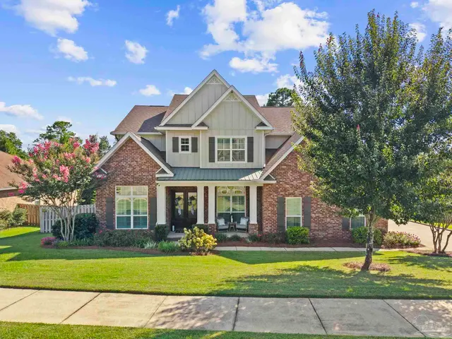 8975 Salt Grass Dr, Pensacola FL 32526 exterior